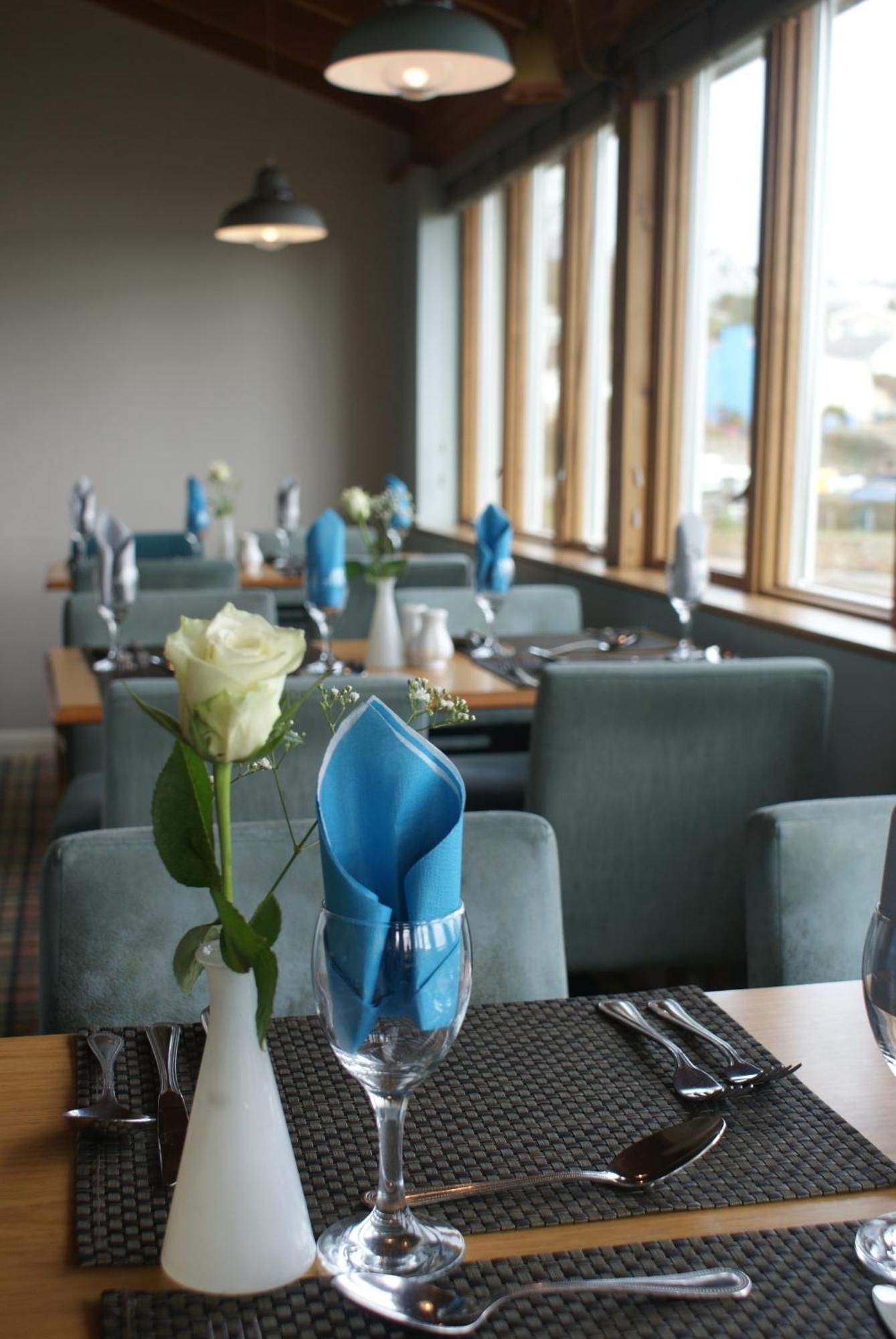 Ferry House Inn Milford Haven Exterior foto